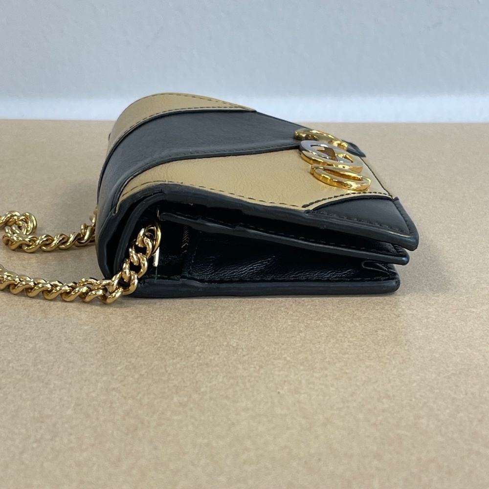 GUCCI Zumi Calfskin Leather Wallet w/ Black & Beige Diagonal Stripe- Preowned - Picture 6 of 15